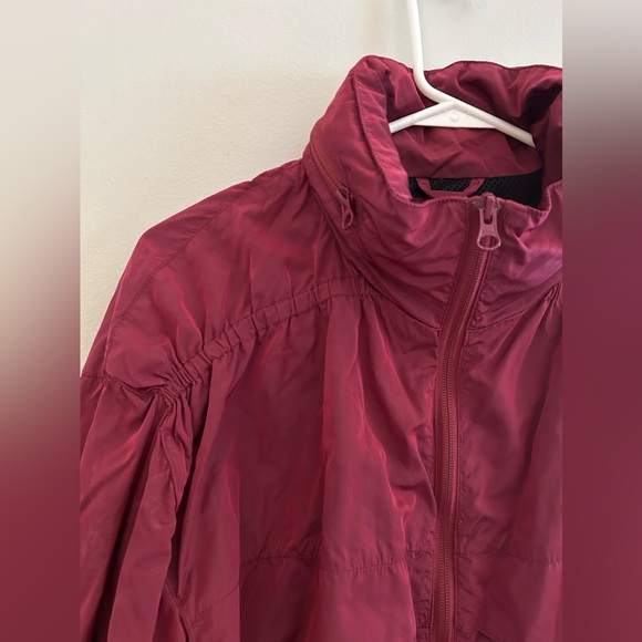 Garnet Hill Any Day Lightweight Jacket Burgundy Windbreaker Hood | Size S - Picture 6 of 10